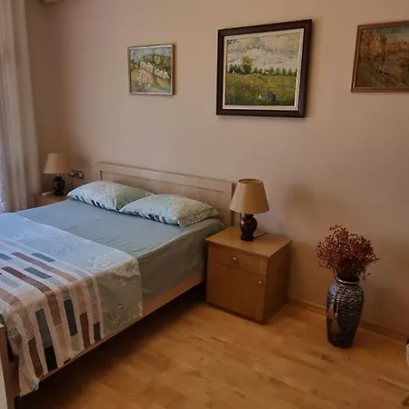 Cozy Helen Apartament *