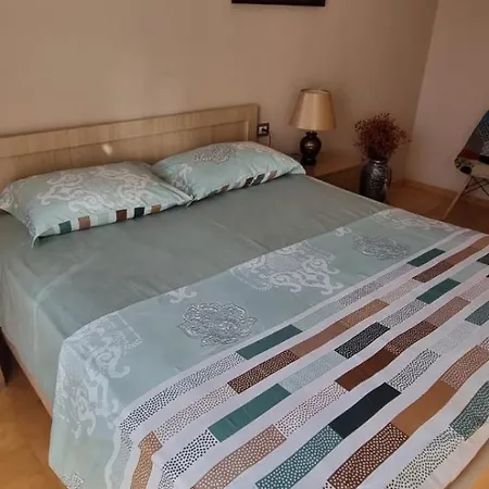 Cozy Helen Apartament